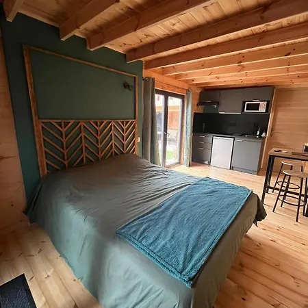 Dom wakacyjny Et Pavillon En Bois Independants *